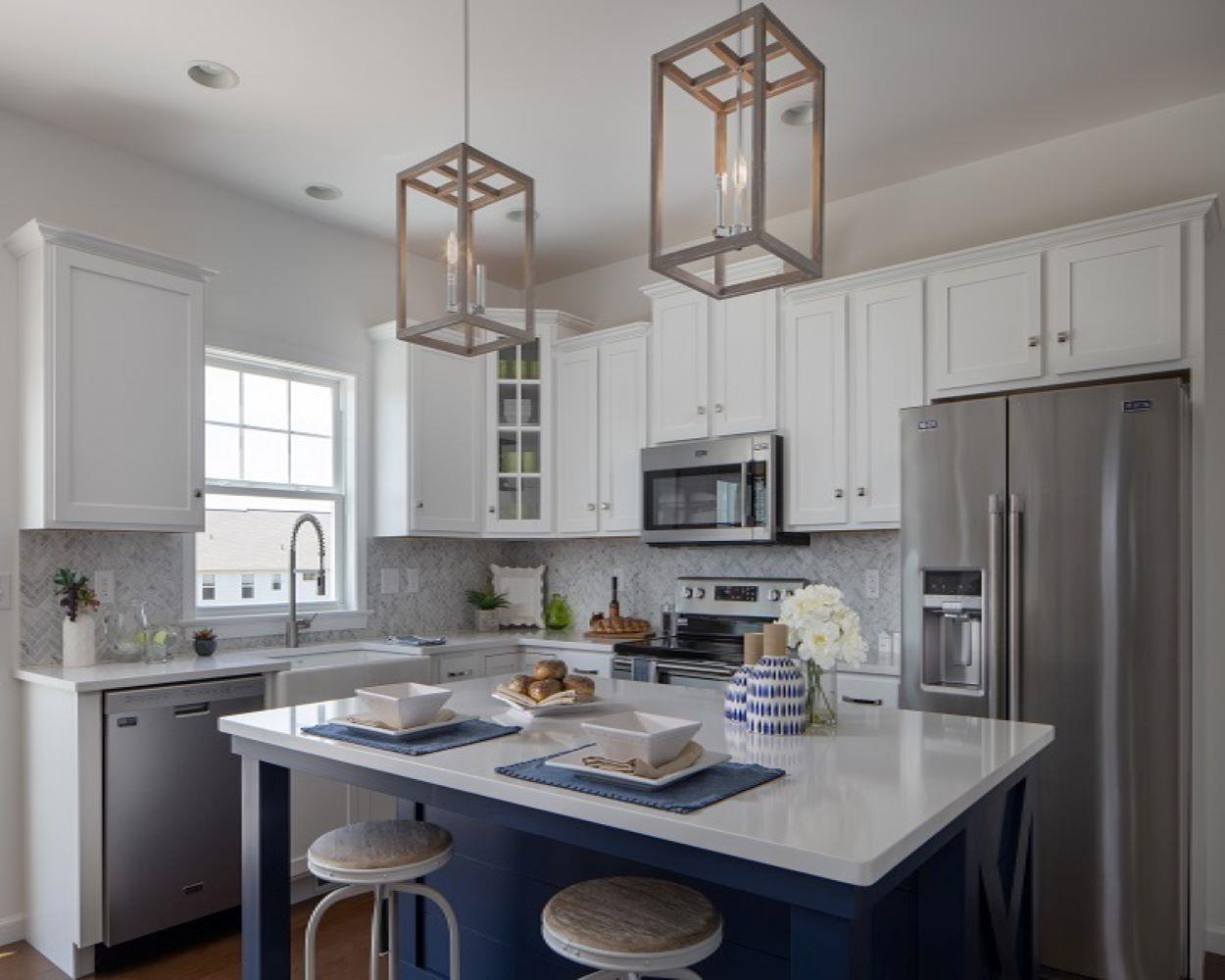 Heritage Kitchen, T03 Perimeter-Blakely