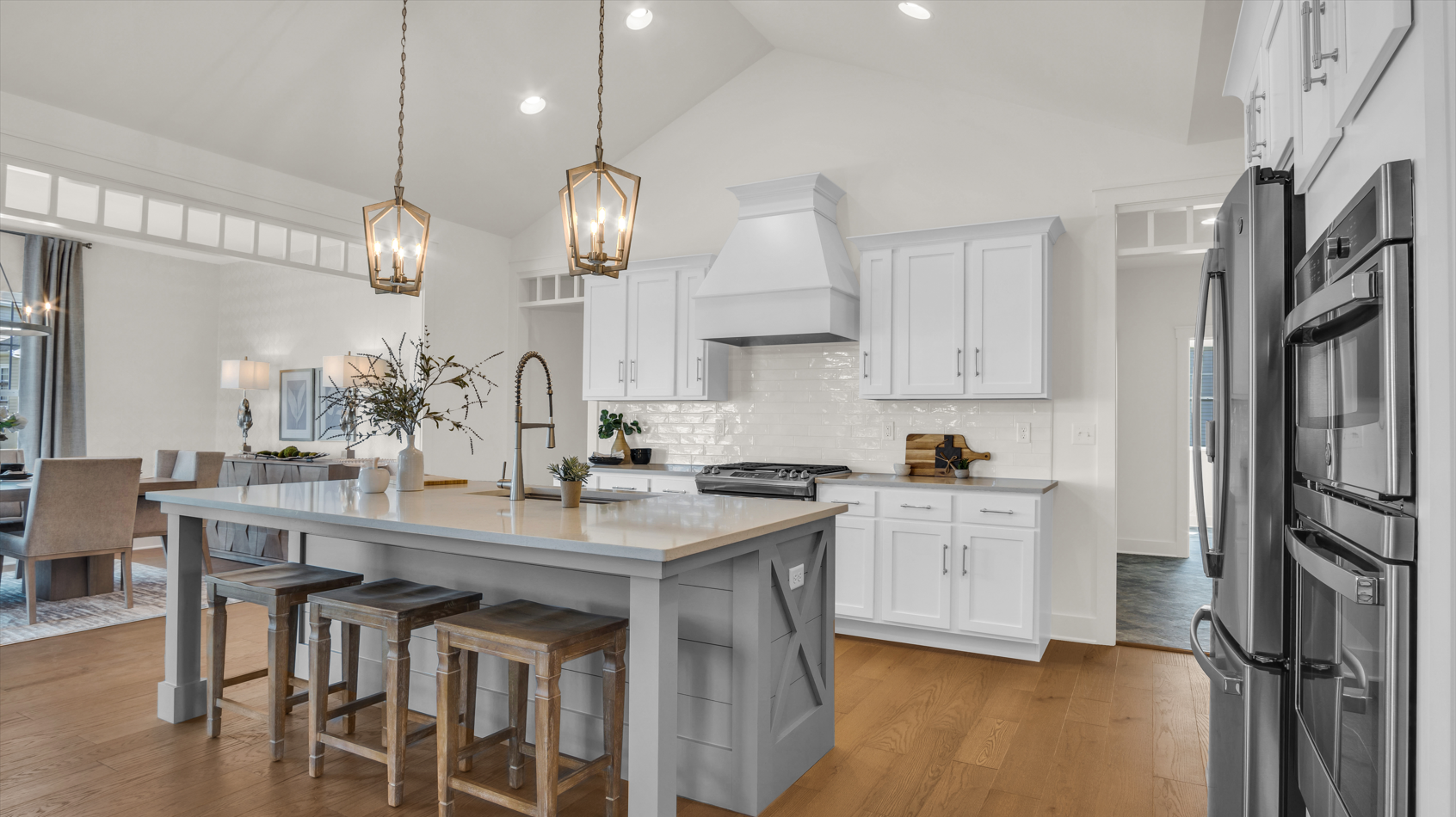 Change Chimney Hood to Woodmont WHA1 Wood Hood, 9ft Ceiling, Painted