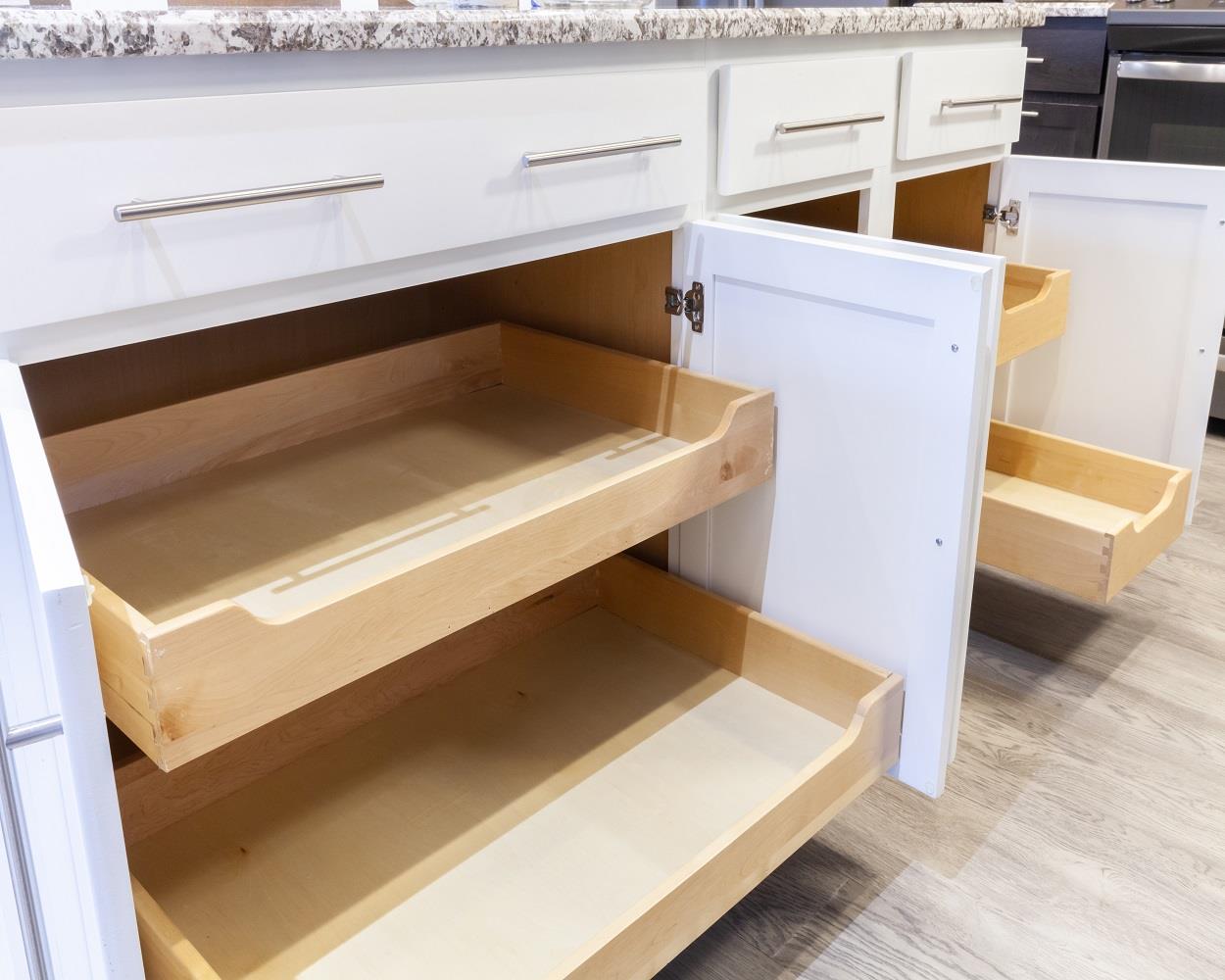 Change Standard Woodmont Base with Mullion to Paired / Butt Doors, 27-36 in