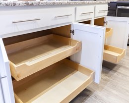 Change Standard Woodmont Base with Mullion to Paired / Butt Doors, 27-36 in