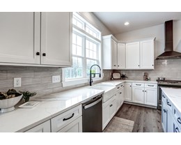 Artisan Kitchen, T03 Perimeter-Monroe